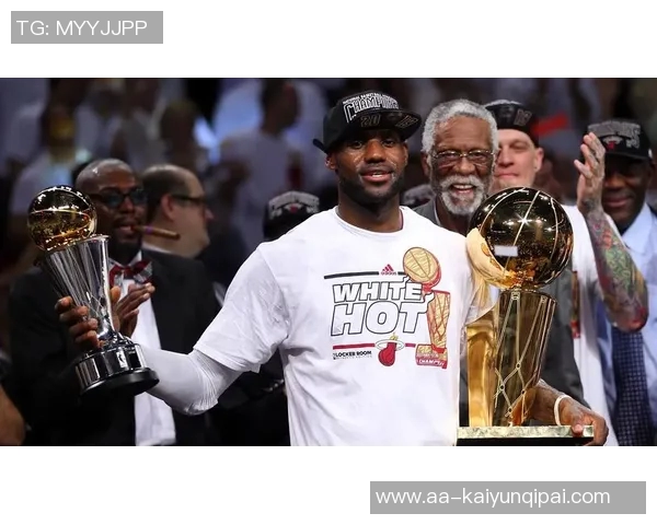 热火詹姆斯化身黑化战士狂砍内线无人能挡